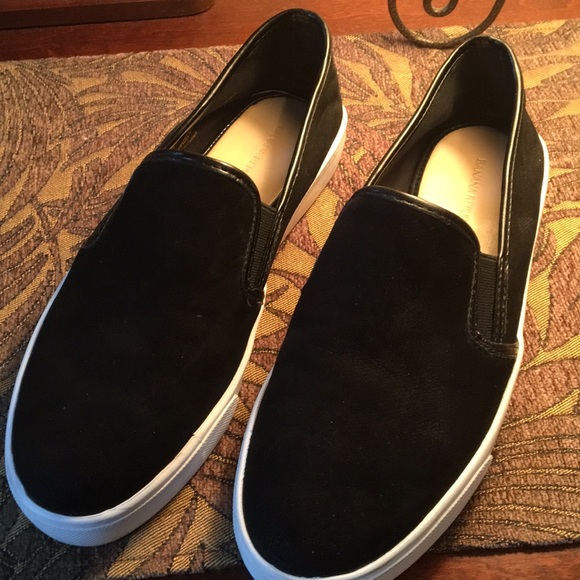 Banana Republic Shoes - Banana Republic leather slip on sneakers